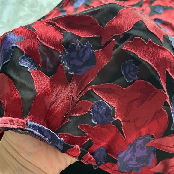 Worthington High Neck Sleeveless Red Floral Burnout Blouse Top 3X Whimsigoth Y2K - Picture 4 of 8